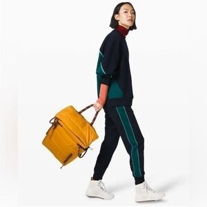 Lululemon Roksanda Face Forward Jogger True Navy/Emerald/Arctic Teal Size 10